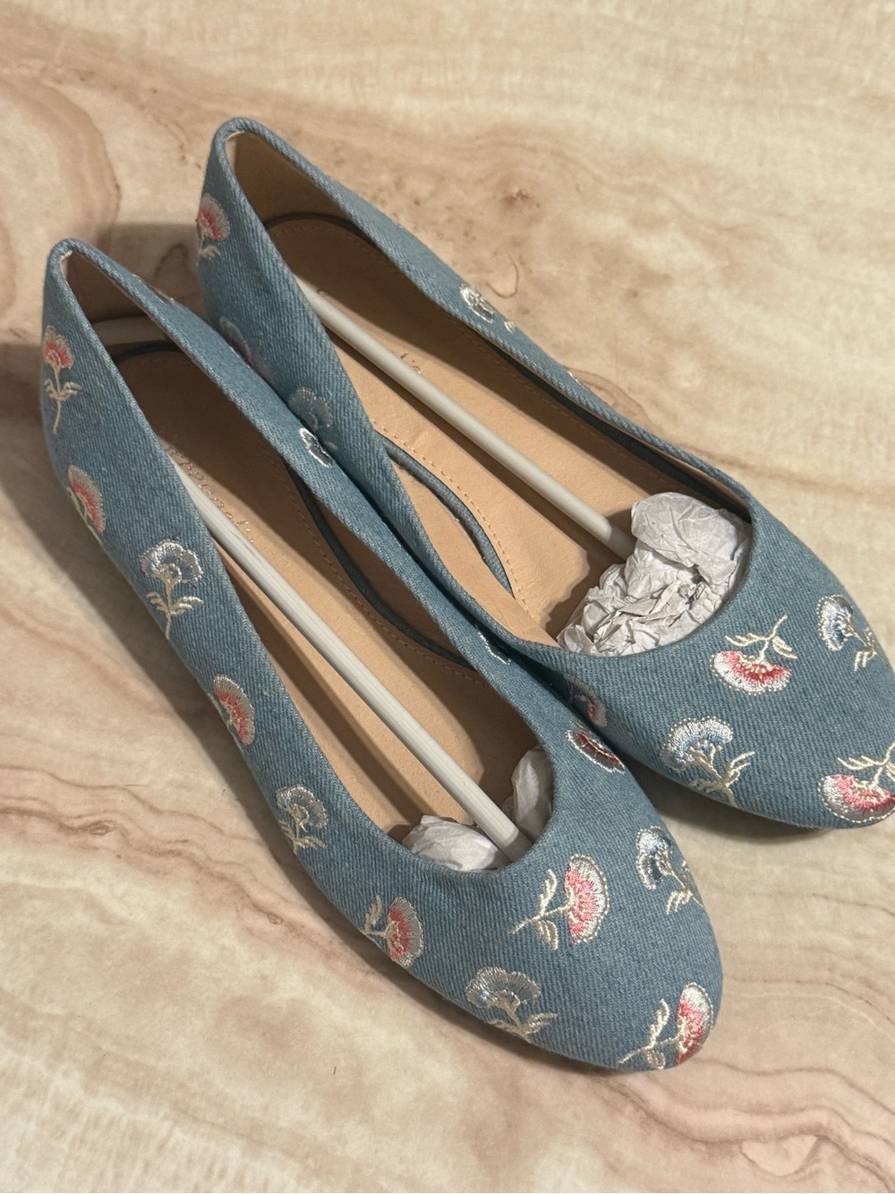 NWOT SERENGETI DENIM FLORAL BALLET FLATS SZ 8 WOMENS 🌷